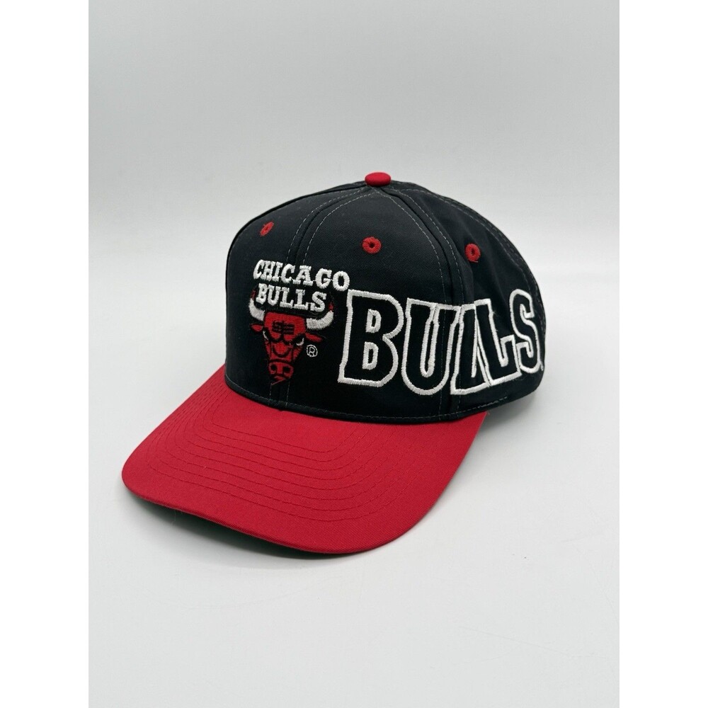 Chicago Bulls NBA Collision Lettered Snapback Hat Jordan Vintage Shockwave 90s‎
